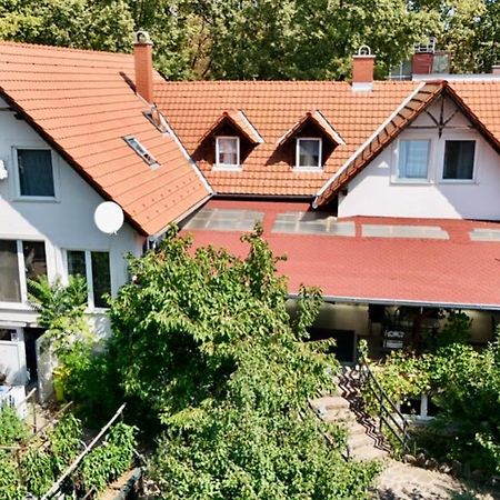Отель Goldschmiedt Vendeghaz Palkove Экстерьер фото